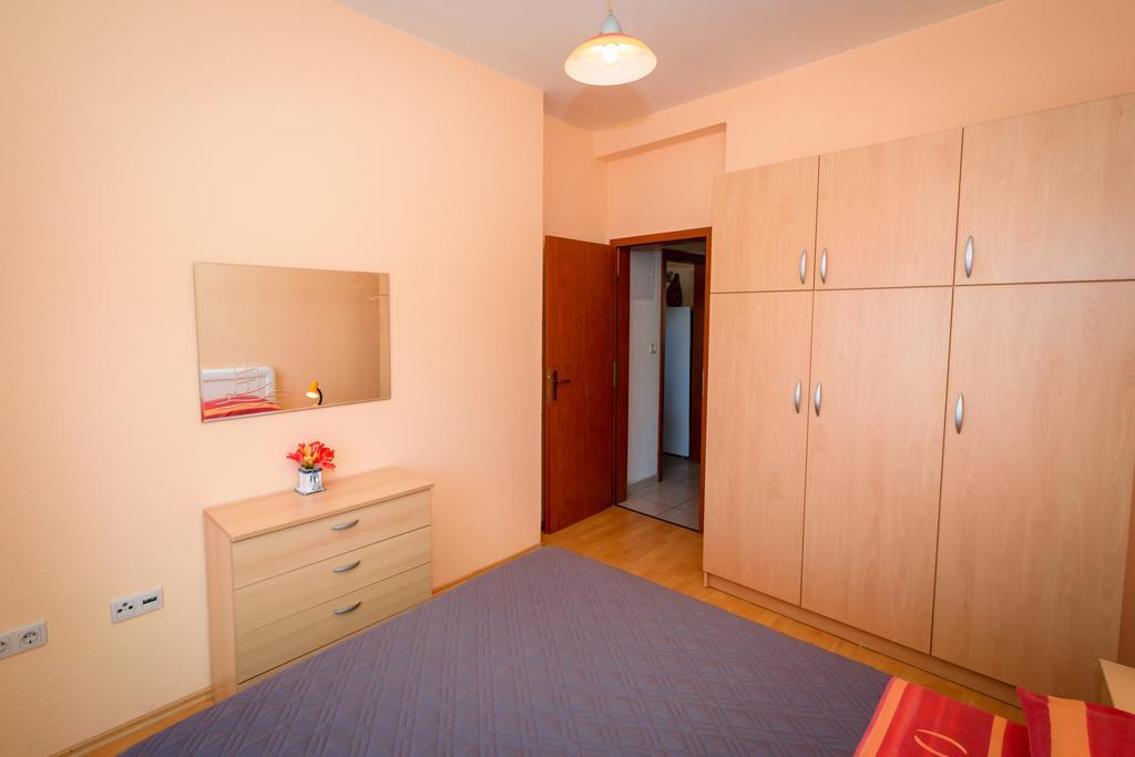 Apartments Galeb Blace Zewnętrze zdjęcie