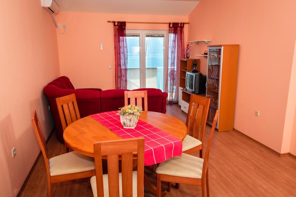 Apartments Galeb Blace Zewnętrze zdjęcie